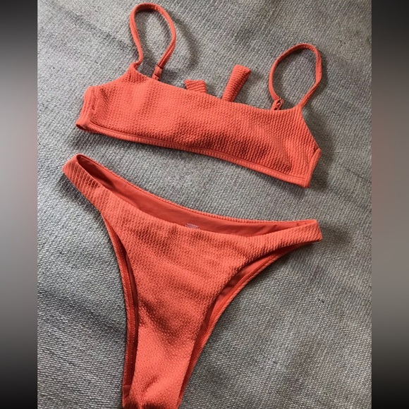 Monday Swimwear Other - MONDAY Swimwear Discontinued Crinkle SET Swimsuit BYRON S Bandeau Top P, Orange